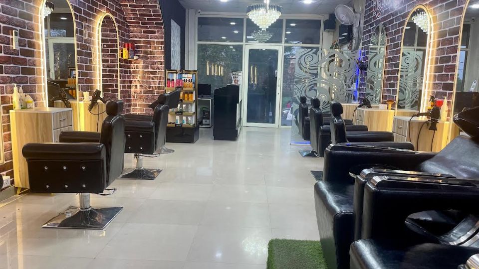 Looks Studio salon interior